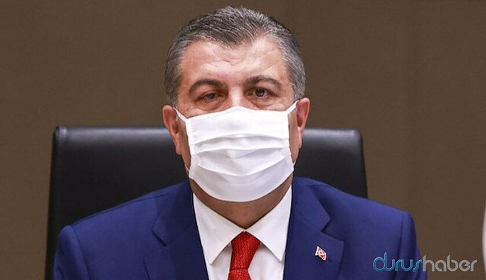 Bakan Koca'dan 'burnun altına indirilmiş maske' açıklaması