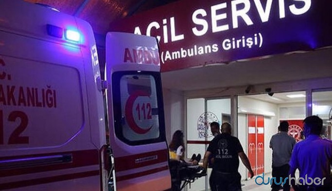 Göçmenleri taşıyan minibüs kaza yaptı: Ölü ve yaralılar var