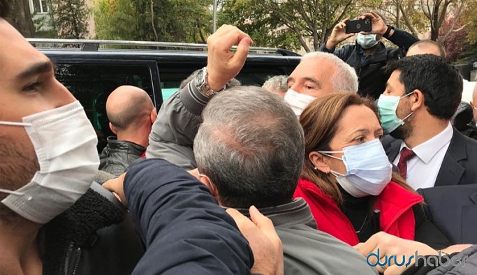 'Kıdem tazminatıma dokunma' diyen DİSK'e Meclis önünde polis engeli