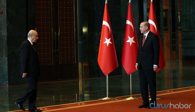 Erdoğan ve Bahçeli farklı isimleri istiyor: AKP Genel Başkanlığı için kimlerin ismi geçiyor?