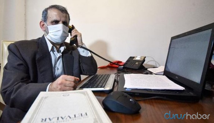 Fetva hattına koronavirüs sorusu: 'İnanmayıp maske takmadığım için günaha giriyor muyum?'