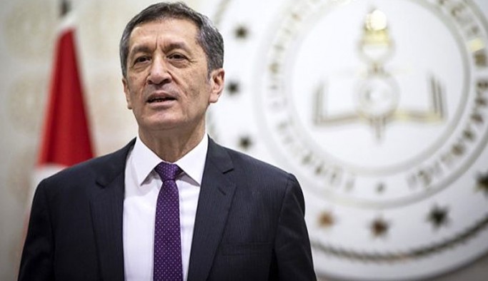 Bakan Selçuk'tan yüksek riskli şehirler için yüz yüze eğitim açıklaması