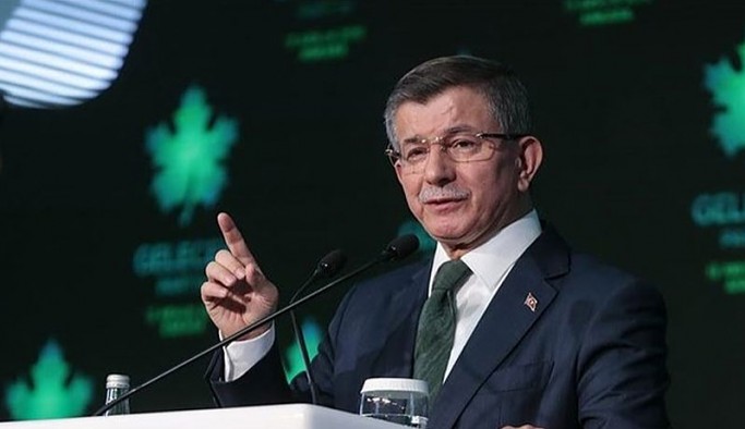 Davutoğlu: Beni korkutan, herkesi de uyarıyorum; mesele Erdoğan meselesi değil sadece