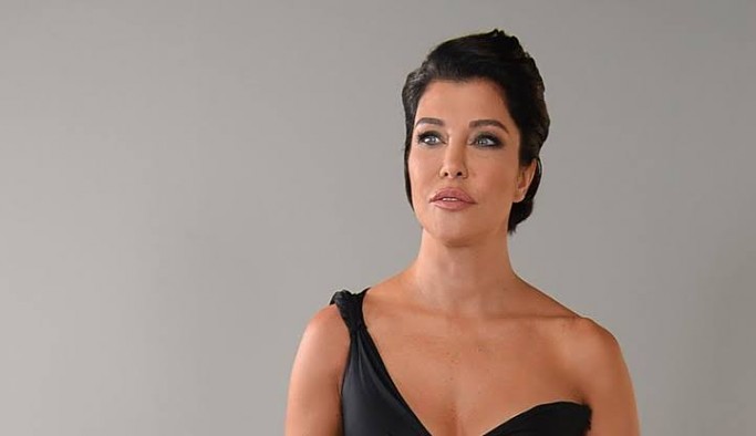 Deniz Akkaya koronaya yakalandı, hastaneye kaldırıldı