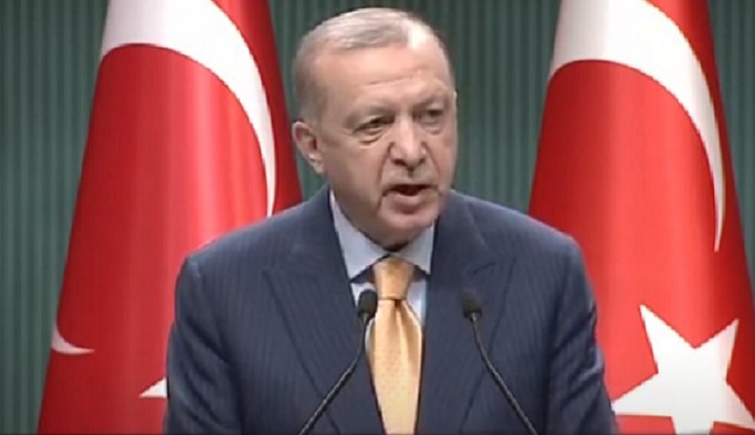 Erdoğan bu kez de HDP'ye hakaret etti: Terbiyesize bak