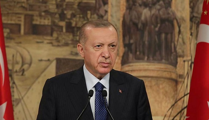 Erdoğan: Çarşamba günü millete sesleneceğim, beni izlemenizi tavsiye ederim