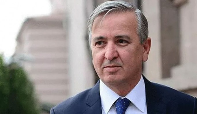 Erdoğan'ın eski metin yazarı, Hilal Kaplan'ın eşinin şikâyetiyle ifadeye çağırıldı