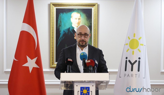İYİ Parti: Biz, gençlerimizin 'aşağıya değil', 'geleceğe' bakmalarından yanayız