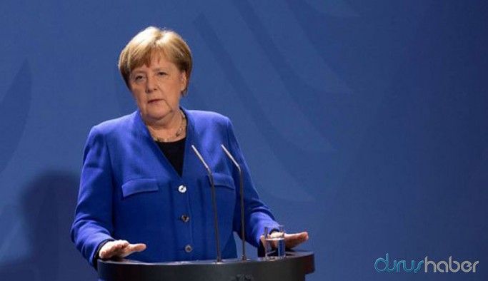 Merkel, yaz sonuna kadar 'herkese aşı sözü verdi