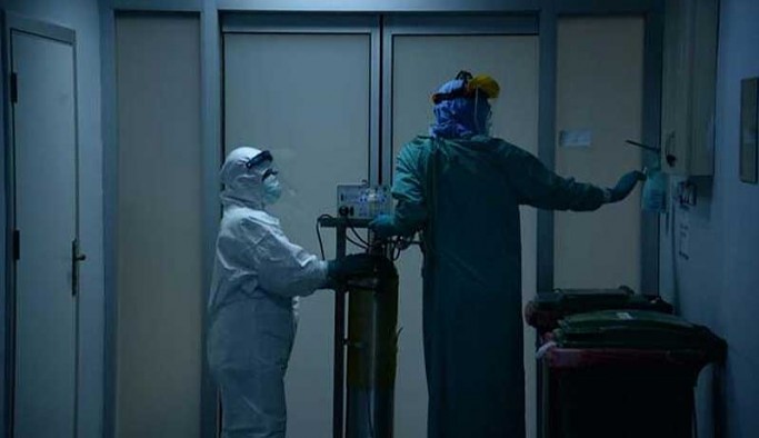 TTB: Dört sağlık çalışanı daha Covid-19 nedeniyle hayatını kaybetti