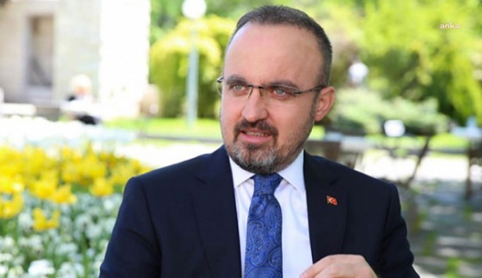 AKP'li Turan'dan iddia: Demokrasinin yükselmesinde en çok bedel ödeyen partiyiz