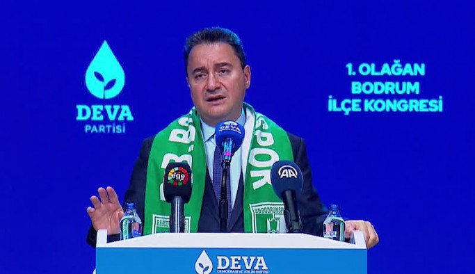 Babacan: Ağlanacak halimize gülmeye başladılar