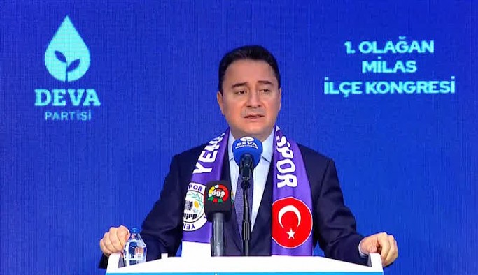 Babacan'dan iktidara 'İstanbul Sözleşmesi' tepkisi: Kadınların yakasından düşün