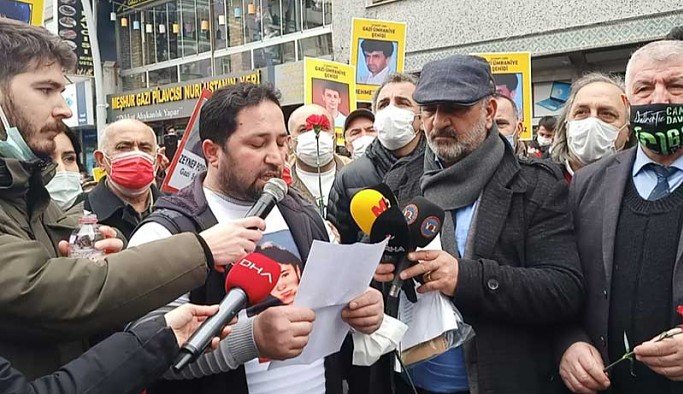 Gazi Katliamı'nın üzerinden 26 yıl geçti: Yaşamını yitirenler polis ablukası altında anıldı