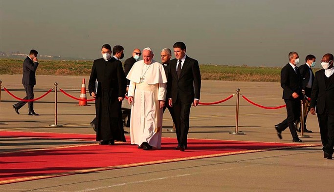 Irak ziyaretini sürdüren Papa Erbil'de