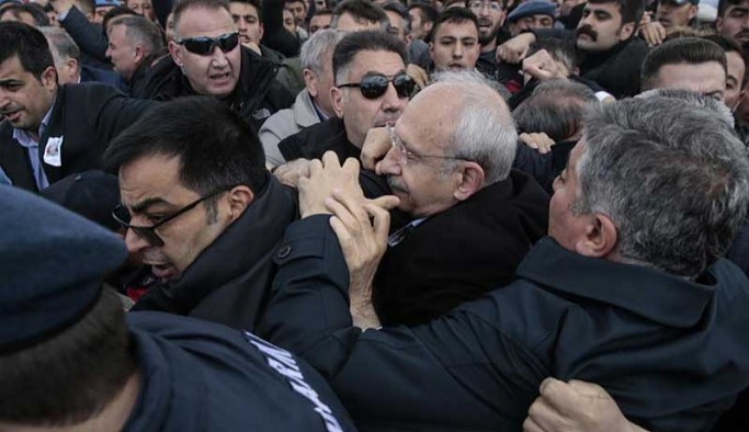 Kılıçdaroğlu'na linç girişimi davasında sanıklar 'hiçbir şey hatırlamadı', dava ertelendi
