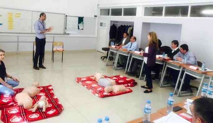 MEB’in salgınla mücadele planı: Kilometrelerce uzaklıkta, yüz yüze zorunlu ilk yardım eğitimi