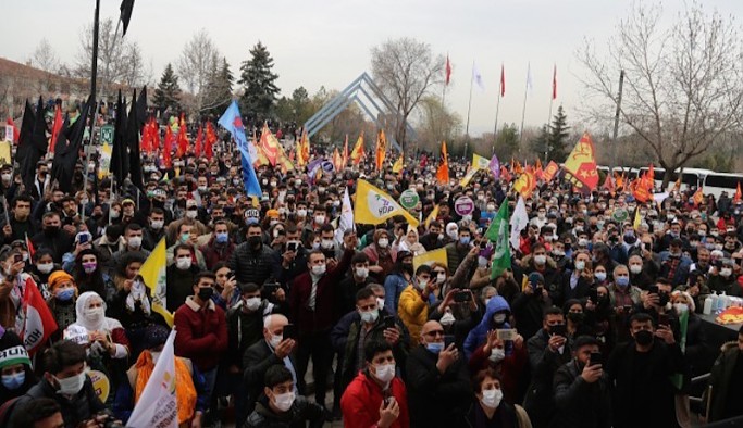 Newroz alanına alınmayan Gergerlioğlu: Aramıza engeller koyabilirler ama biz halkların vekiliyiz