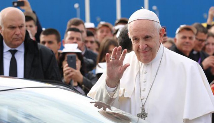 Papa'nın tarihi Irak ziyareti başladı