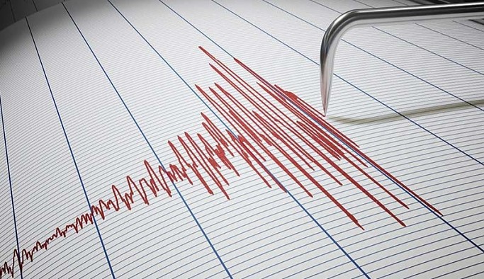 Yunanistan'da 6 büyüklüğünde deprem