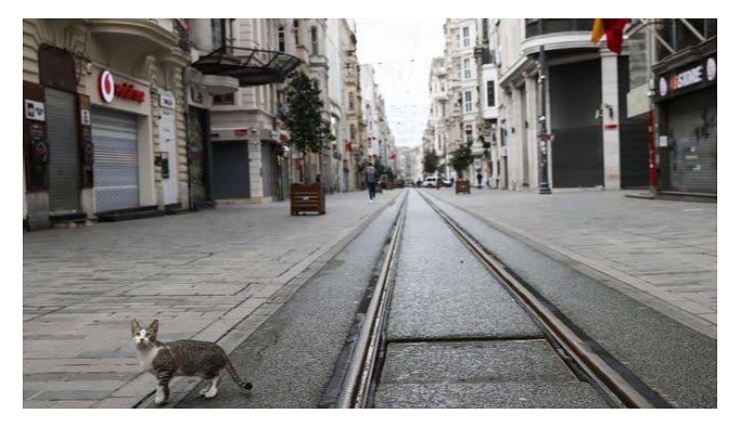 17 gün sürecek 'tam kapanma' başladı