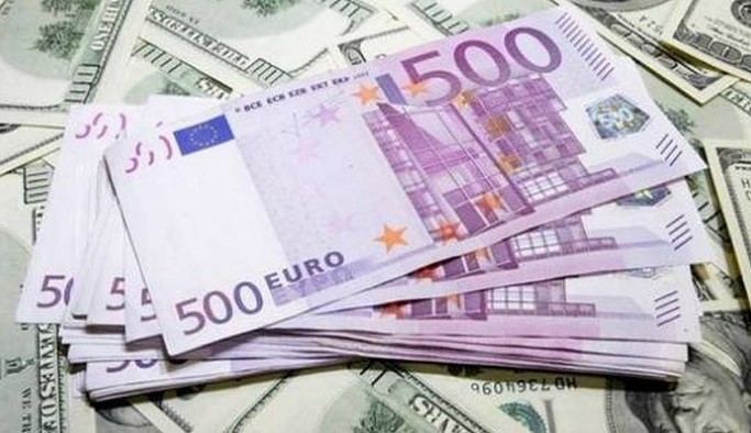 6 ay sonra Euro yeniden 10 lira üzerine çıktı