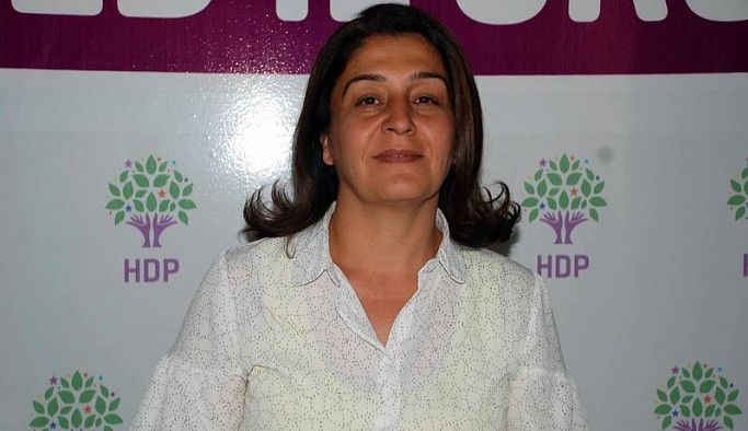 HDP Diyarbakır Eş Başkanı Alökmen hakkında yakalama kararı