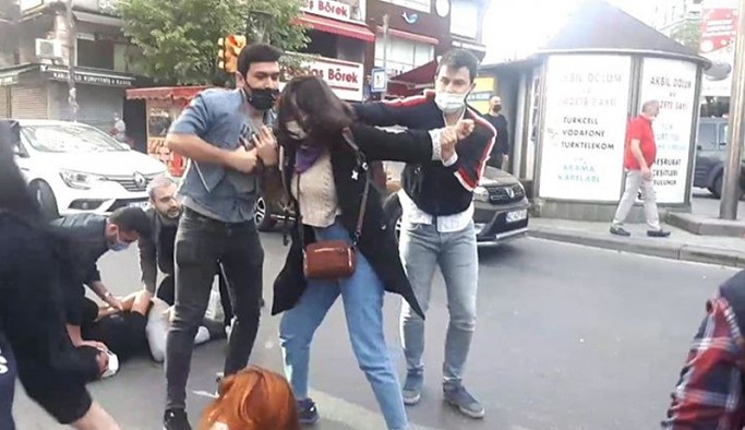 1 Mayıs'ta gözaltına alınan ve test sonucu pozitif çıkan öğrenciyi arkadaşlarıyla aynı nezarette tuttular