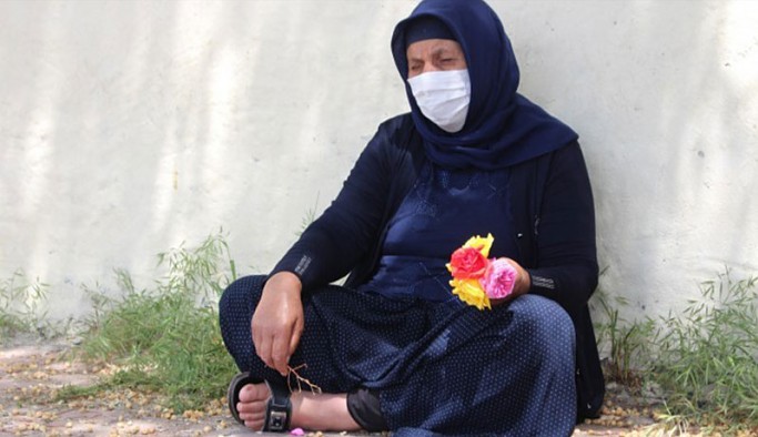 'Adalet' nöbetindeki Şenyaşar ailesinden 1 Mayıs mesajı: Sesimize ses katan vicdanlı insanlara selamlar