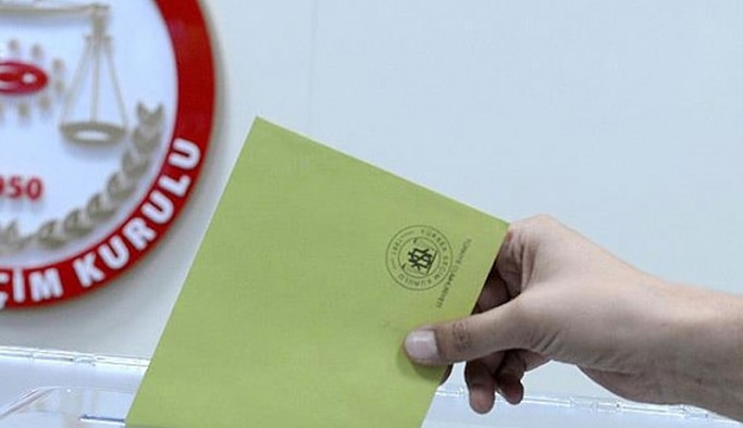 AKP'den 'seçim barajı yüzde 7 olsun' önerisi