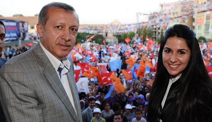 AKP Genel Sekreter Yardımcısı Sakar'a '4'lü koltuk'