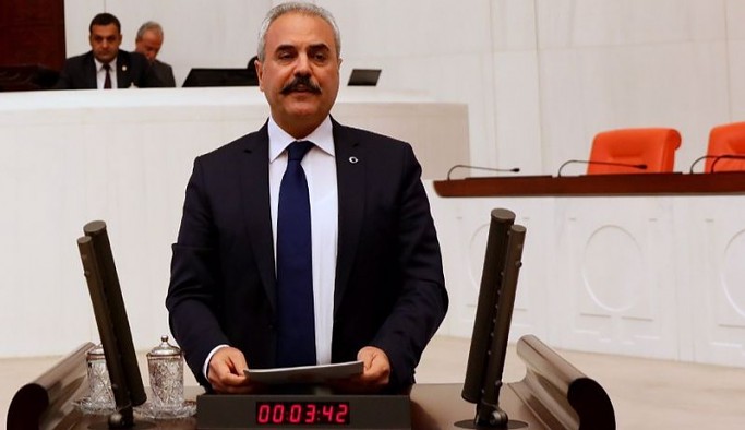 AKP'li Uysal Corona'dan hayatını kaybetti