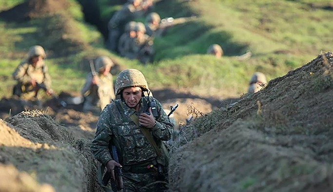 Azerbaycan, sınırda 6 Ermenistan askerini esir aldı