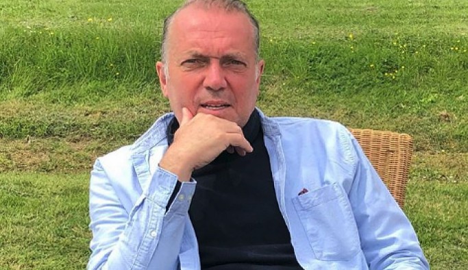 Cem Uzan'dan fotoğraflı '128 milyar dolar' iddiası: AKP'nin paraları Katar'da