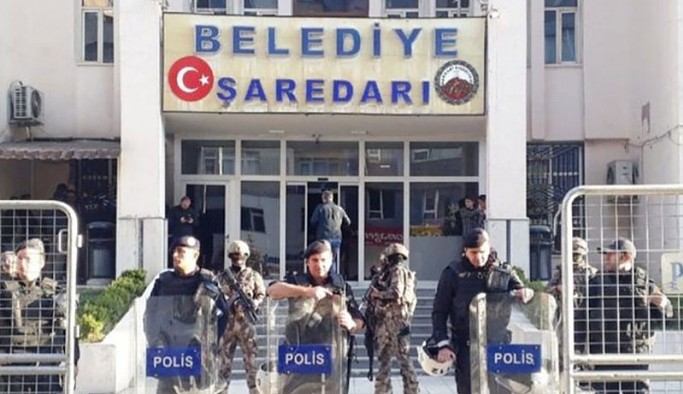 CHP, 49 kayyım belediyesinin harcamalarını sordu; sadece bir belediyeden cevap geldi