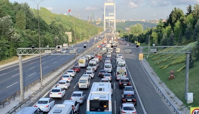 Cumhurbaşkanı Kararı: Bayramda köprü ve otoyollar ücretsiz