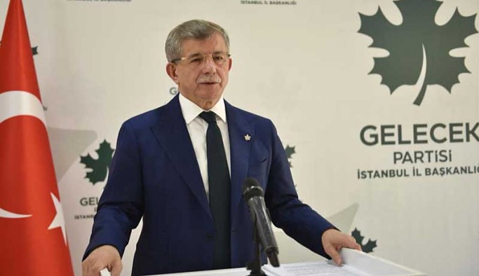 Davutoğlu'ndan Bahçeli'ye 'Türkiye'nin gerçek gündemi' tepkisi