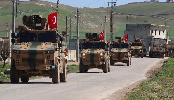 İdlib'de TSK konvoyuna saldırı: 1 asker hayatını kaybetti, 4 asker yaralandı