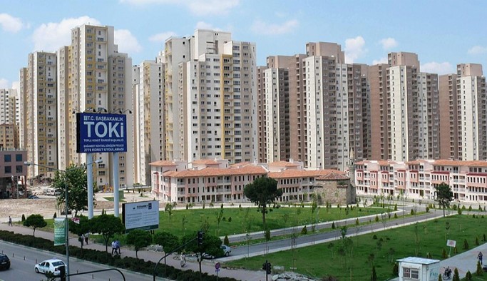 İktidar geleneği bozmadı: TOKİ'nin tanıtım ve reklamları da yandaşa gitti