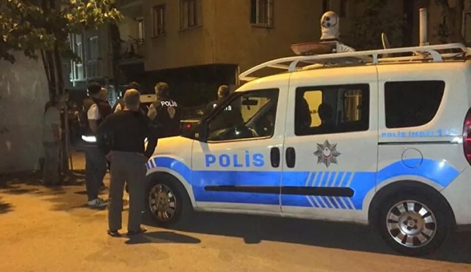 Kavga ihbarına gelen polislere ateş açıldı: Yaralılar var