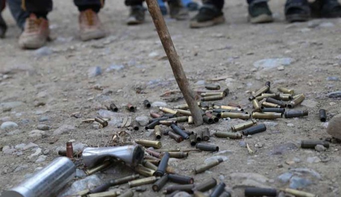 Mermer ocağı istemediği için üzerlerine kurşun sıkılan köylüler: Jandarma göçe zorluyor