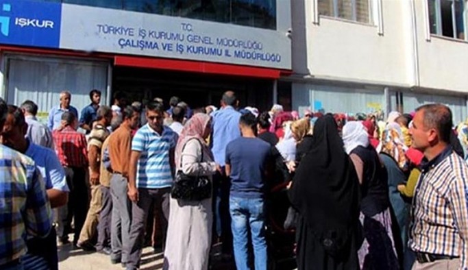 Pandemi döneminde desteğin büyüğü işverene: İŞKUR, işverene 22,6 milyar, işçiye 11,4 milyar ödedi