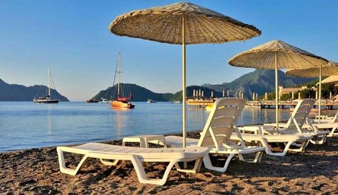 Turizm tesislerinin ödemelerini erteleme çalışması yalnızca AKP grubuyla paylaşıldı