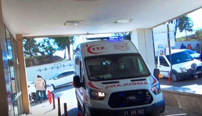 Urfa'da karakolun daralttığı yolda kaza: 5 yaralı
