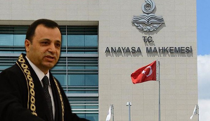 AYM Başkanı Zühtü Arslan: Hukuk devletinde adaletin yegane adresi mahkemelerdir