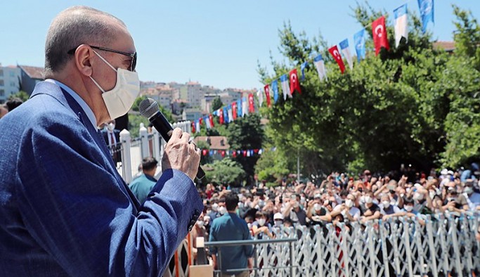 Erdoğan: Üsküdar Belediyesi önünde oturma eylemi yapın, sizin yanınızda yer alacağım
