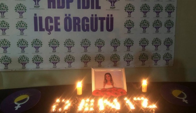 HDP binalarında nöbet eylemi: Deniz Poyraz için de anmalar gerçekleştirildi