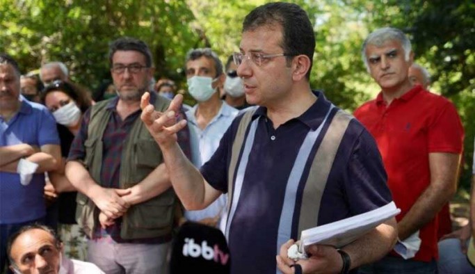 İmamoğlu, Validebağ'da nöbet tutan yurttaşlarla bir araya geldi: Onayımız olmadan hiçbir imalata girilemez