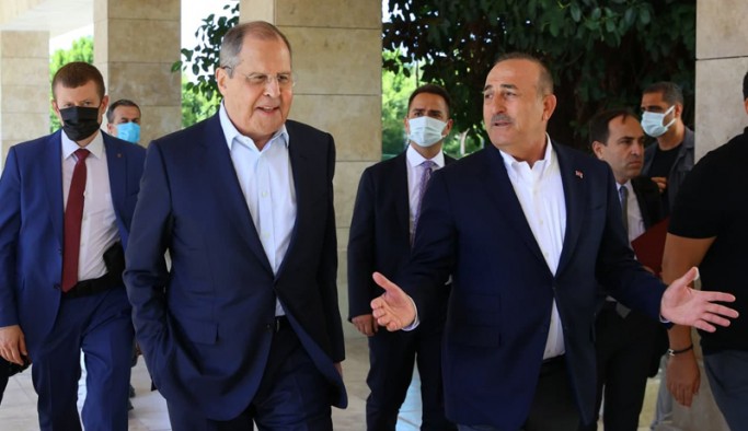 Lavrov ve Çavuşoğlu Antalya’da görüştü