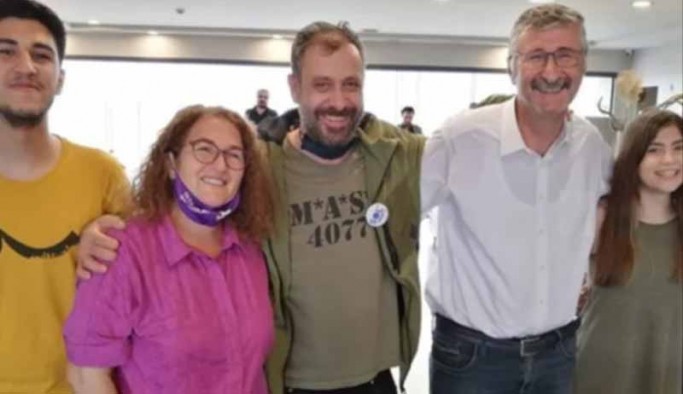 Nejat İşler, SOL Parti'ye üye oldu: Örgütlenmekten korkmayın; şimdi tam zamanı